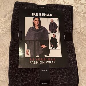 Ike Behar Reversible Fashion Wrap - Black and Gray